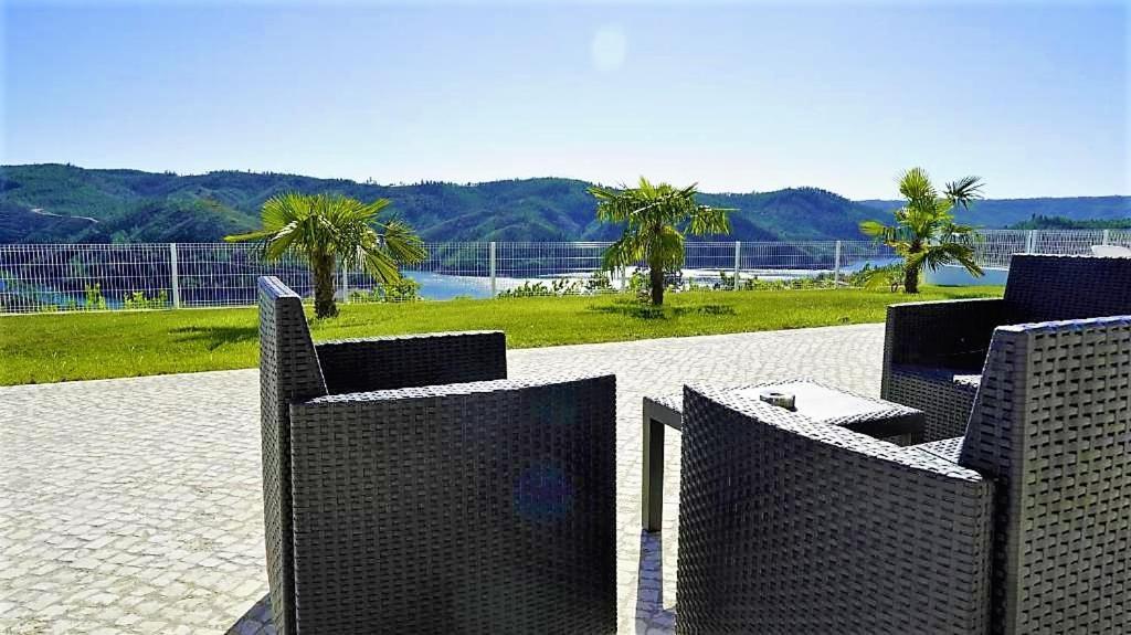 Ferreira do Zêzere Lago Azul Villas المظهر الخارجي الصورة