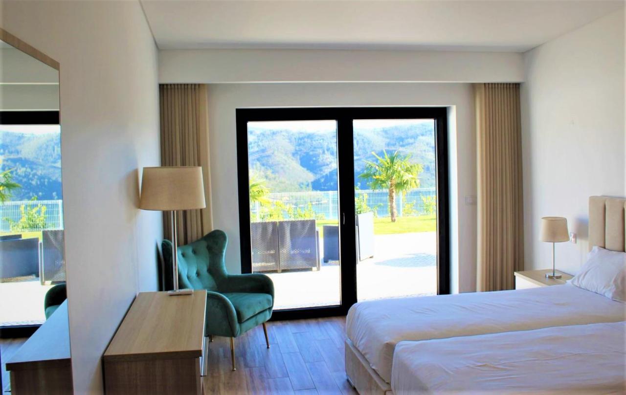 Ferreira do Zêzere Lago Azul Villas المظهر الخارجي الصورة